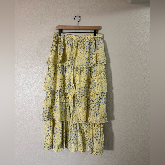 NWT Abercrombie & Fitch Drama Tiered Maxi Skirt Large Petite - Picture 3 of 9